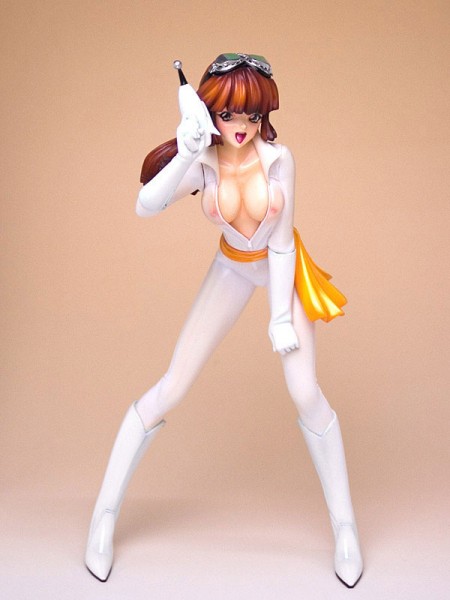 MAZINGER Z - Sayaka Yumi PVC Statue 27cm white version (SIF EX)